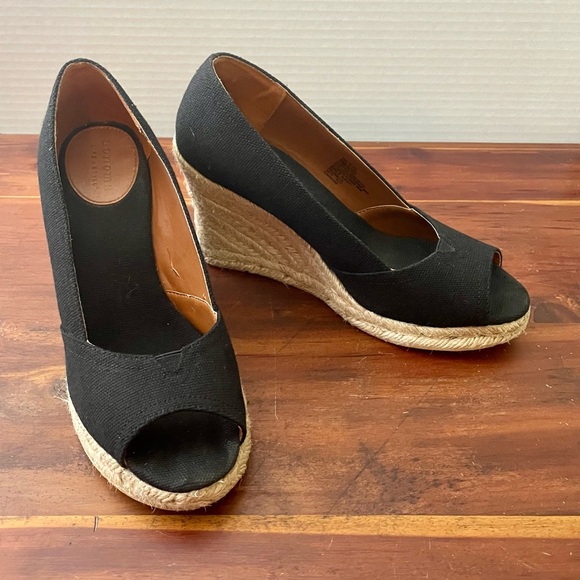 Peep-Toe Espadrille Platform Wedge Sandals Black Canvas & Jute | Sonoma Footwear - Picture 15 of 16